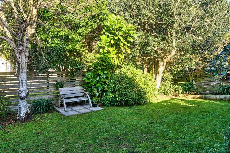 44 Kahu Road Paremata_23