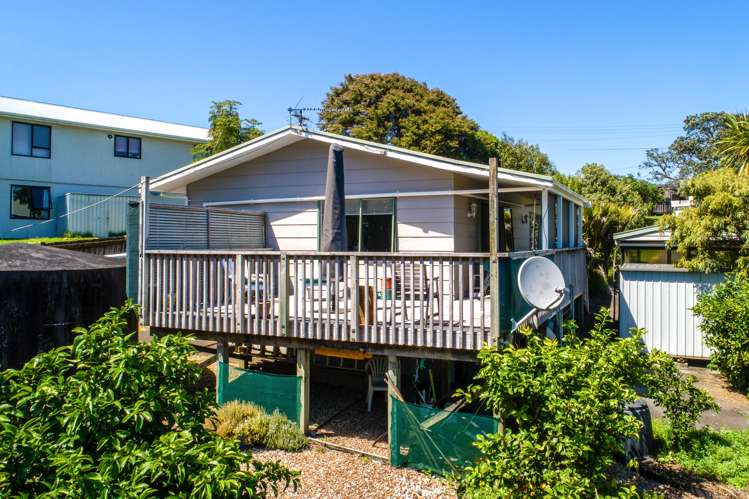 14 Waitai Road Ostend_21