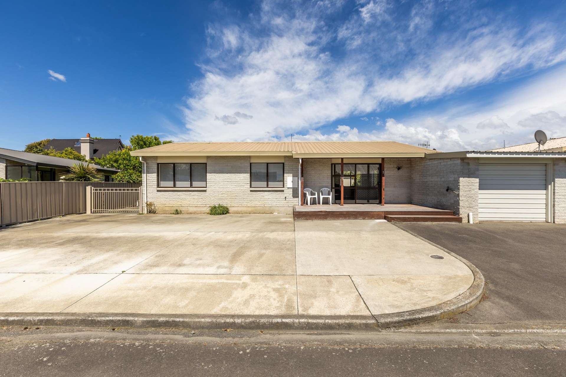 2/177 Main Road Clive Clive_0