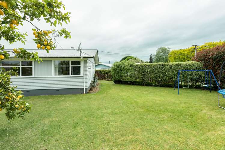4 Swift Place Leamington_21