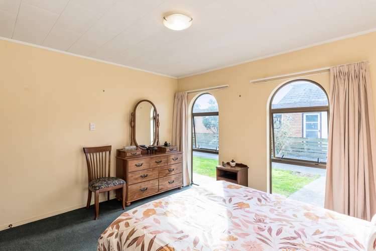 1/118 Hillcrest Road Raumati Beach_17