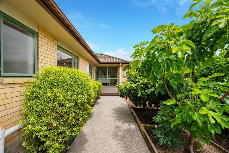 24 Lake Panorama Drive Henderson_32