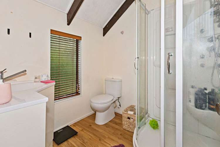 7 Longfellow Parade Glen Eden_8