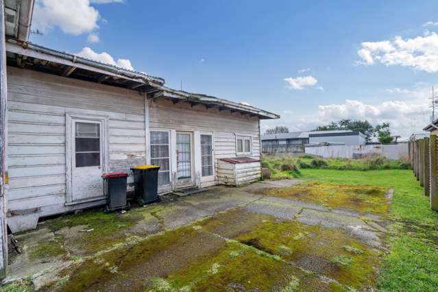 16 Lowe Street Avenal_3