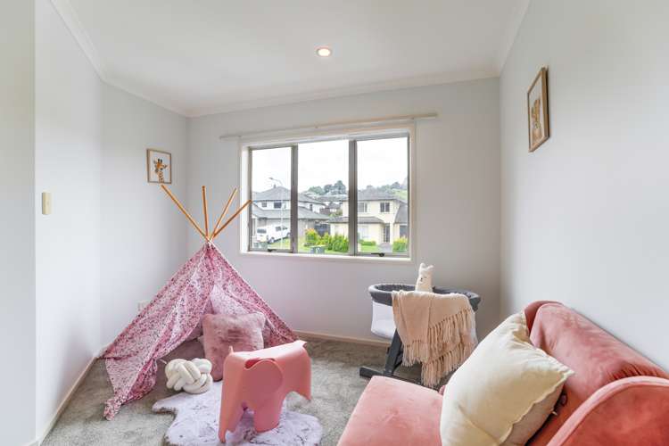 12 Kouras Place Flat Bush_17