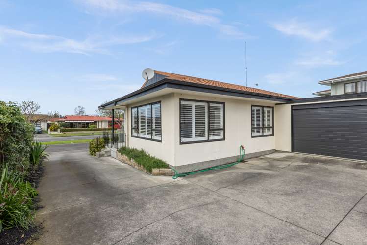 1/154 Tait Drive Greenmeadows_12