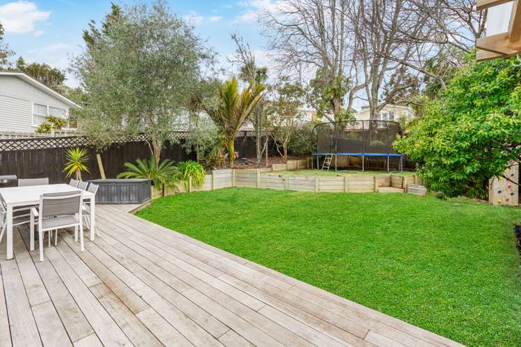 85 Vandeleur Avenue Birkdale_16