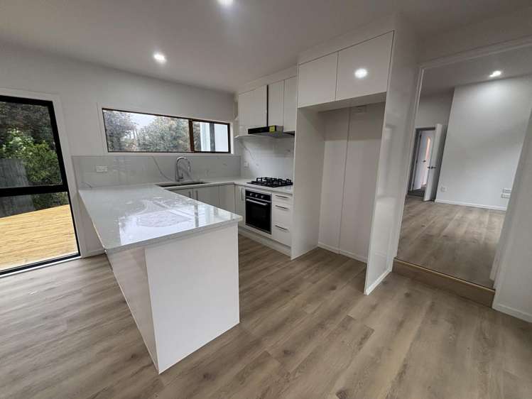 74 Priestley Drive Bucklands Beach_1
