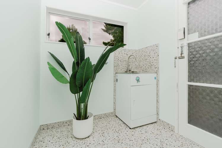 2 Dorothy Place Hillcrest_12