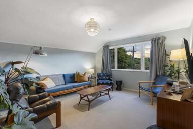 2/39 Hillcrest Avenue_1