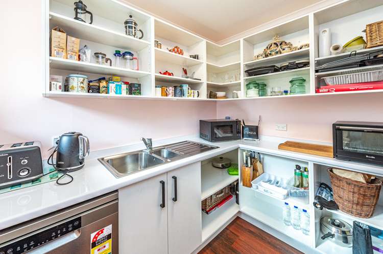25 Oakland Avenue Saint Johns Hill_8