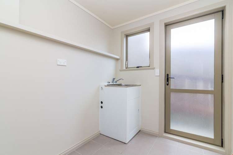 2170 Great North Road Avondale_16