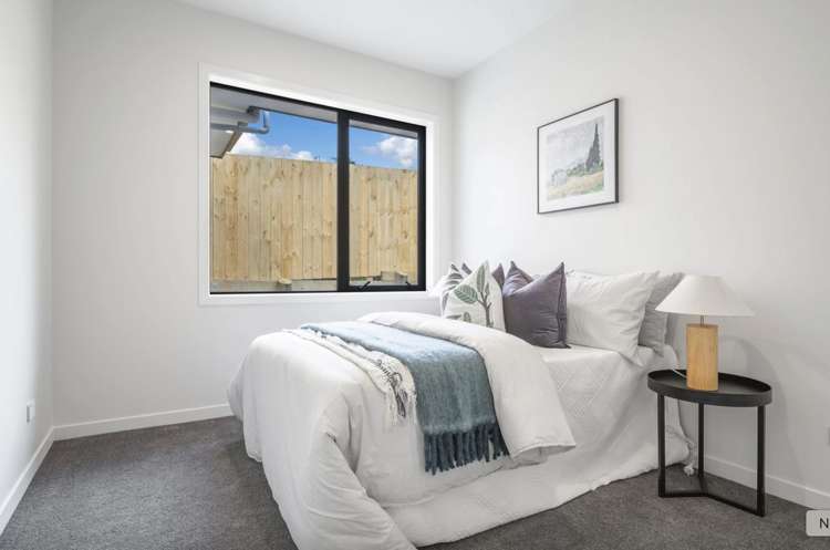 17 Awanui Road Red Beach_17