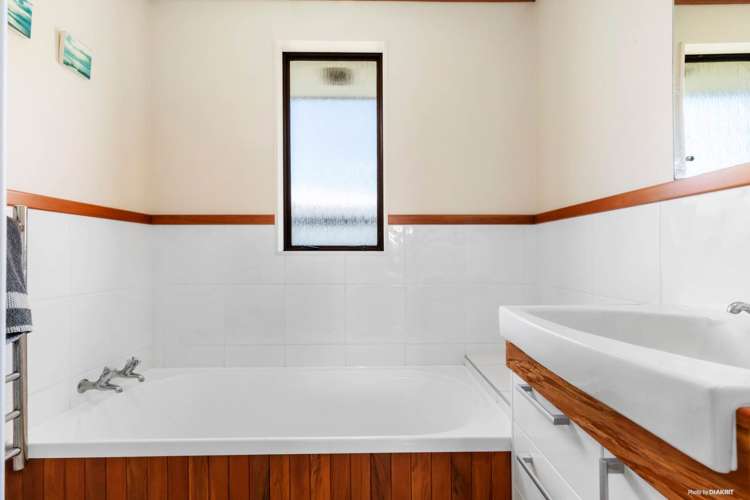 14 Colombo Road Waiuku_8