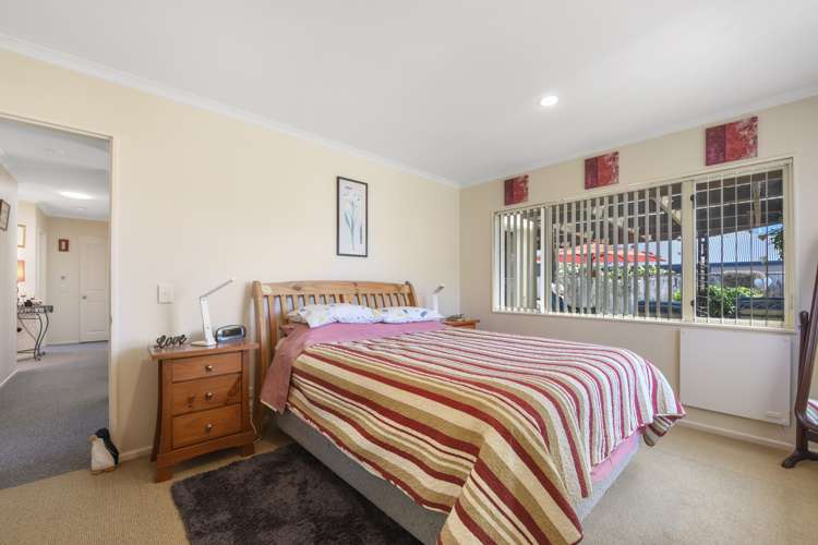 22 Hollybush Drive Brightwater_10