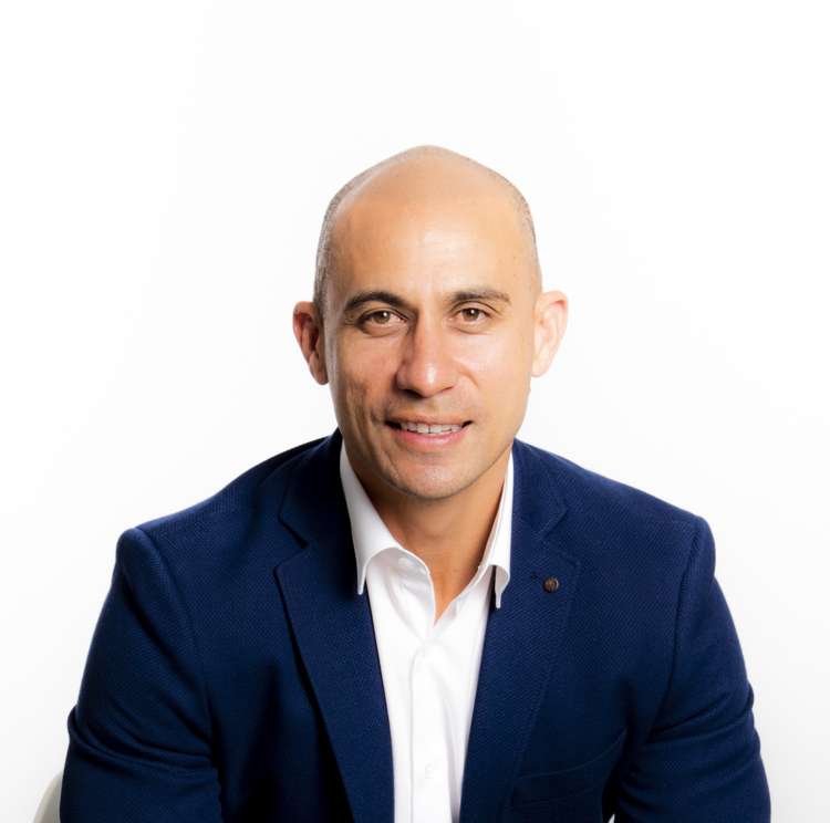 1/304b Sea View Road Ostend_27