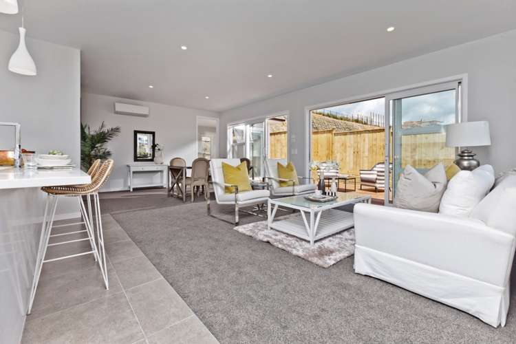 88 Arran Point Parade Orewa_9