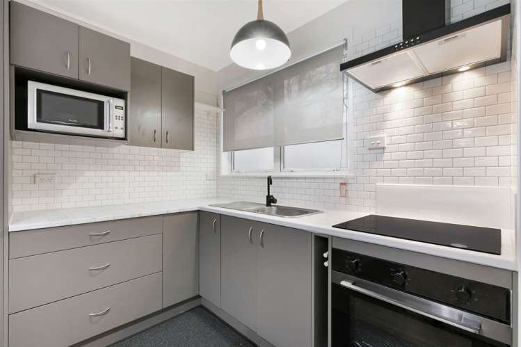 14 Harrow Place Manurewa_5