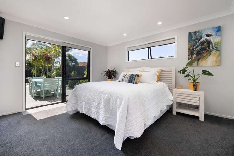 24 Pompano Key Papamoa_13