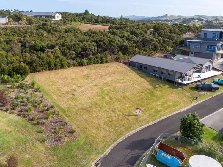 14 Sunrise Place Cable Bay_14