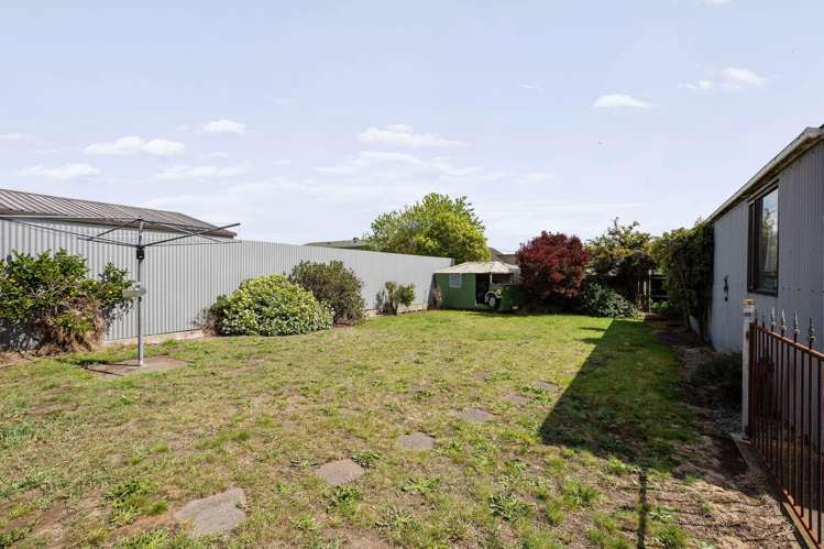 109 Hampshire Street Aranui_15