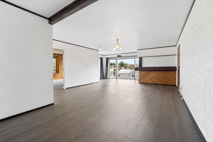 36 Commodore Drive Lynfield_12