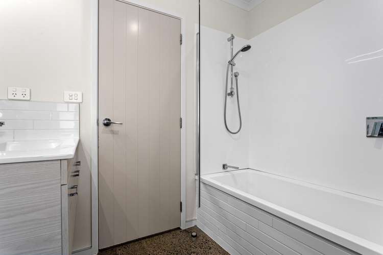 32F Bunyan Road Coastlands_8