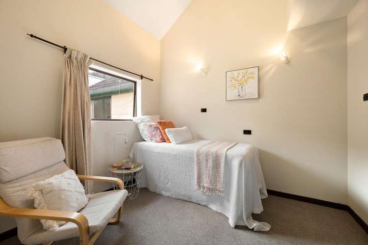 35 Burma Road Khandallah_16