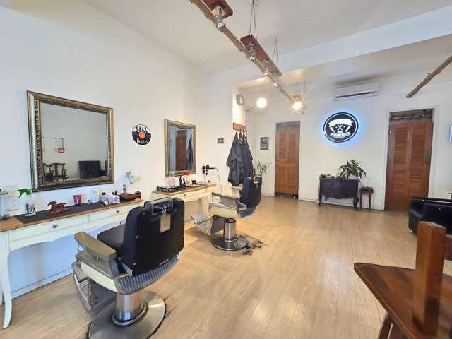 Shop 2/88 Broadway Newmarket_1