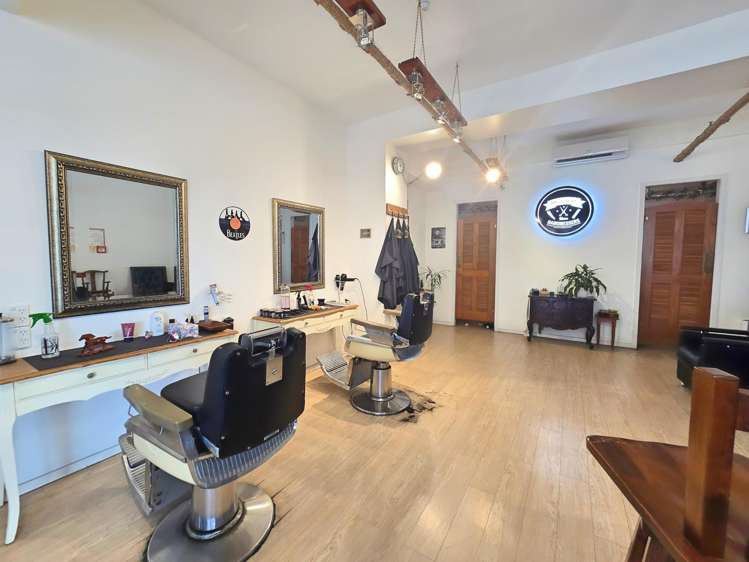 Shop 2/88 Broadway Newmarket_1