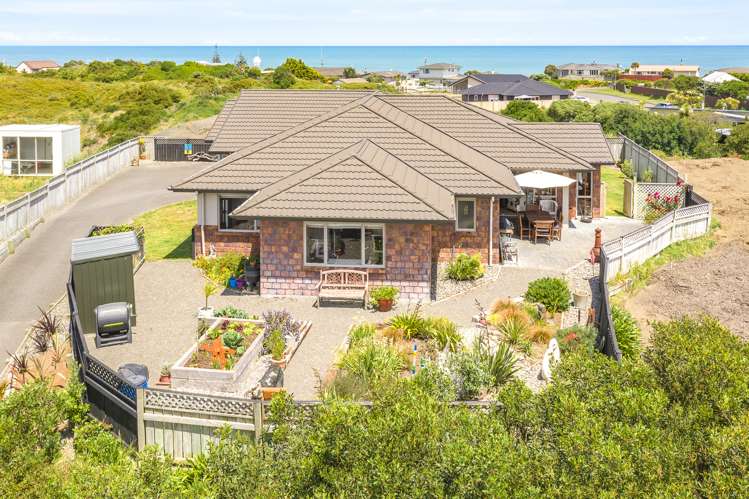 26 Golf Vue Place Castlecliff_2