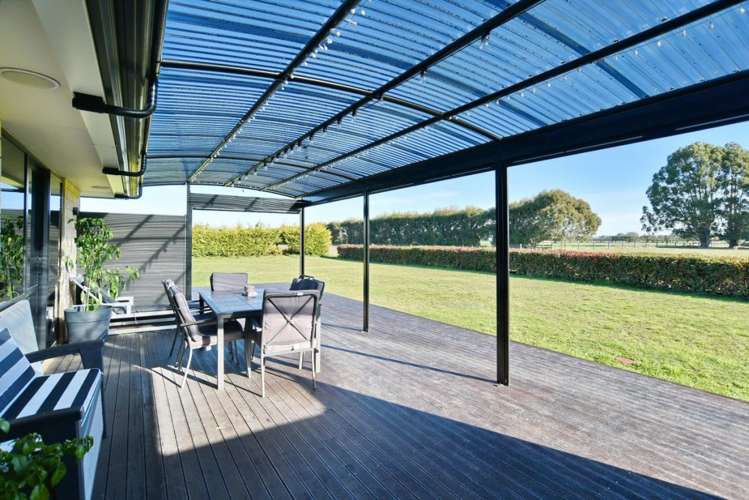 77 Bridge Road Fernside_25