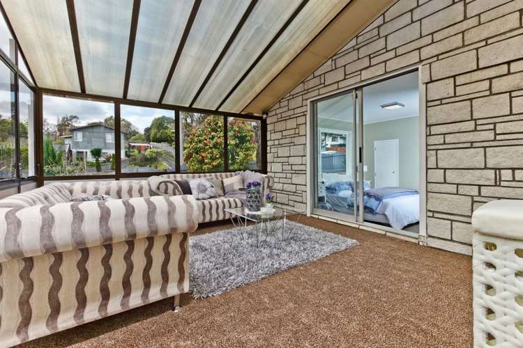 61 Captain Scott Road Glen Eden_15