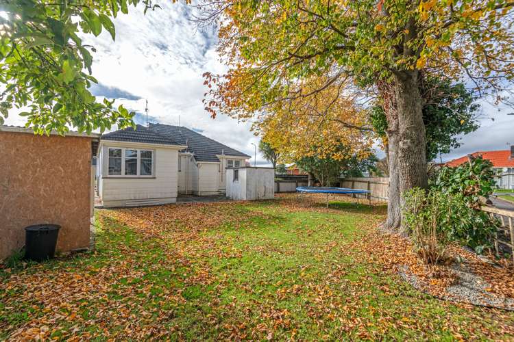 2 Hinton Place Roslyn_13