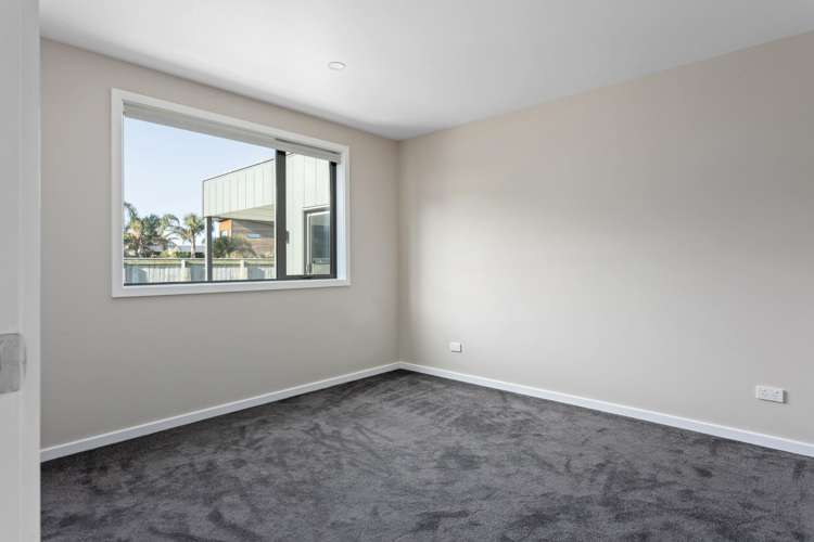 17 Beach Cove Wainui_11