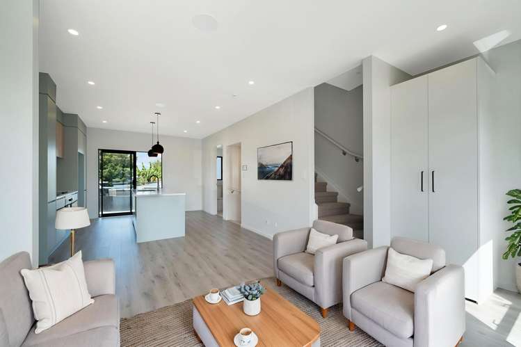 1/107 Hobsonville Road_5