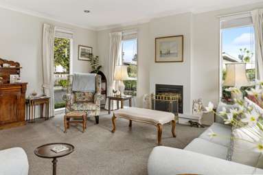 12a Gradwell Place_2