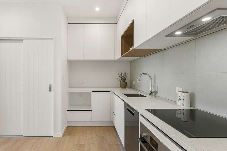 905d East Coast Road Northcross_10