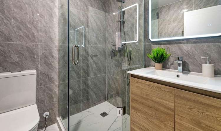 3/12 William Street Mangere East_10