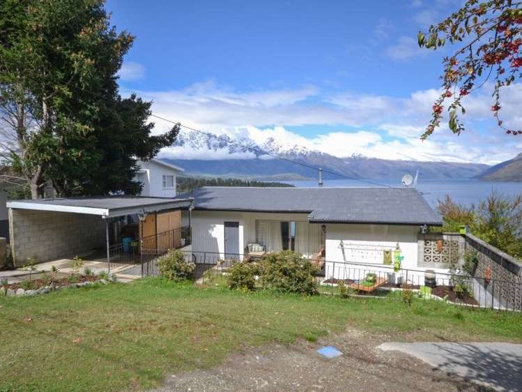 10 Lomond Crescent Queenstown_2