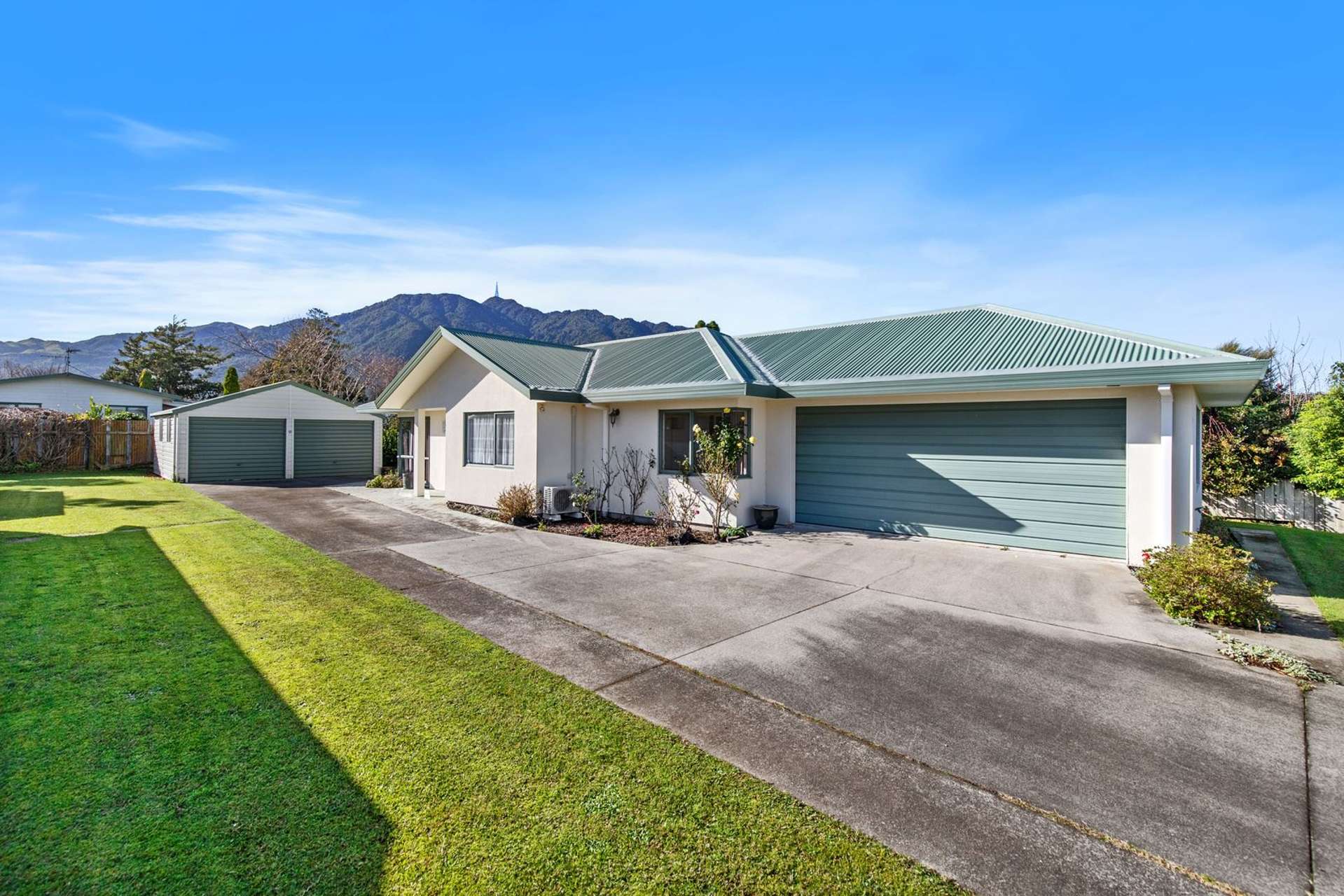 38 Clarke Avenue Te Aroha_0