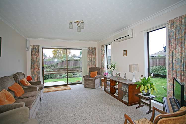 2/51 Neill Street Hornby_9