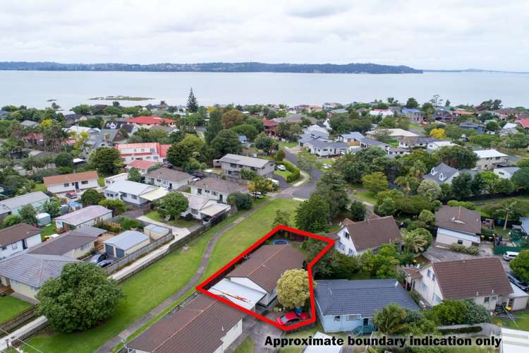 92b Beach Road Te Atatu Peninsula_0