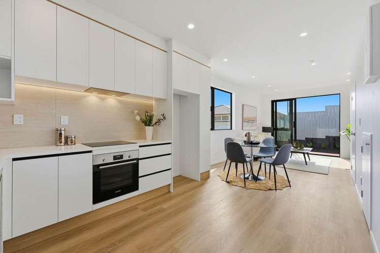 Lot 5/137 Moore Street Hillcrest_24