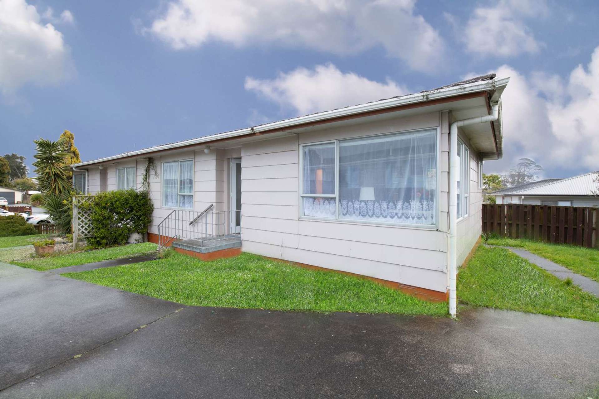 2/15 Sharland Avenue Manurewa_0