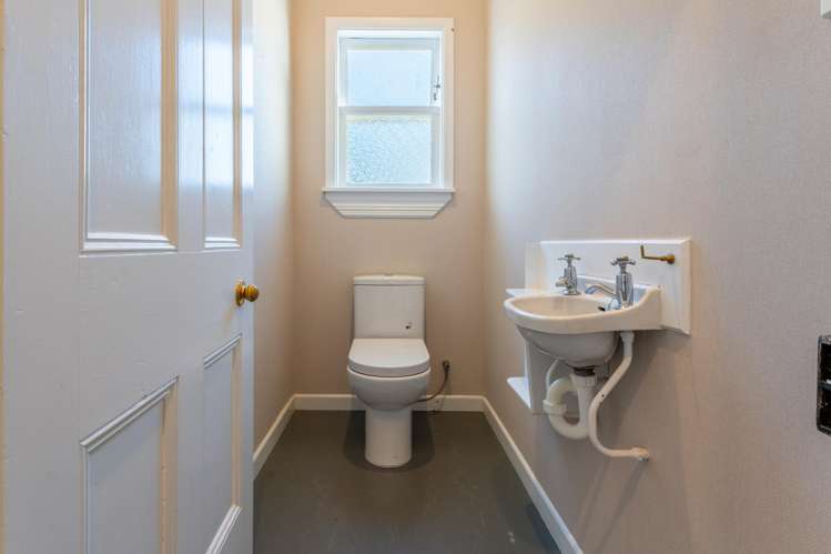 35 Edinburgh Street Waimate_10