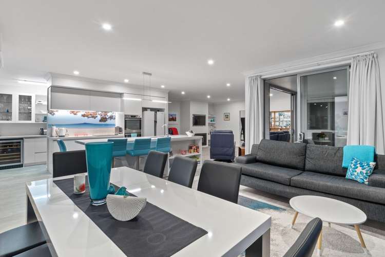 9 Damien Place Ohauiti_2