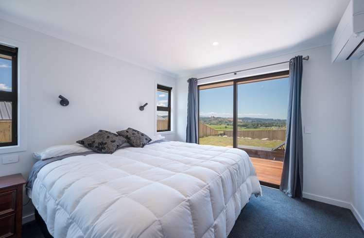 36 Katania Heights Brightwater_14