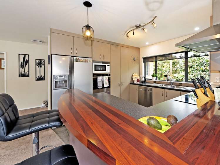 29a Atkinson Road Titirangi_7