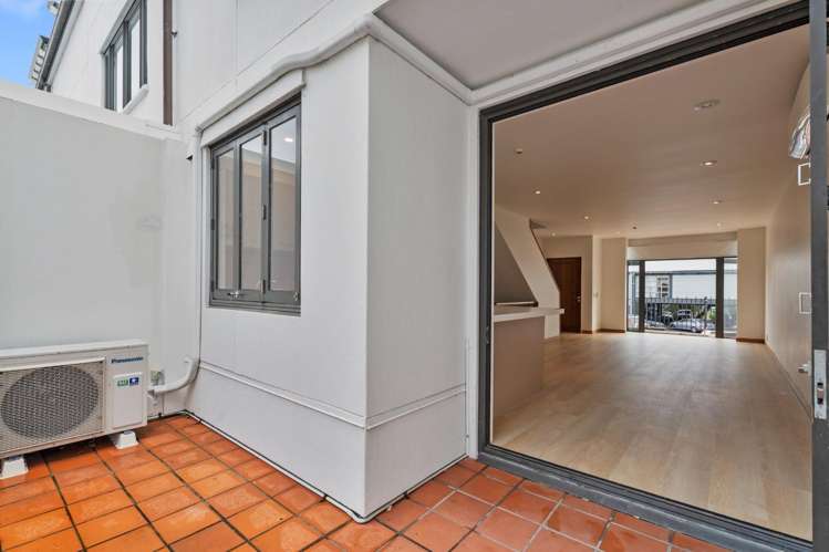 20 Blake Street 1766_20